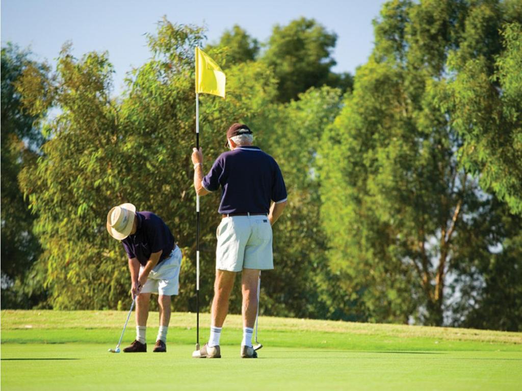 Rich River Golf Club Moama Esterno foto